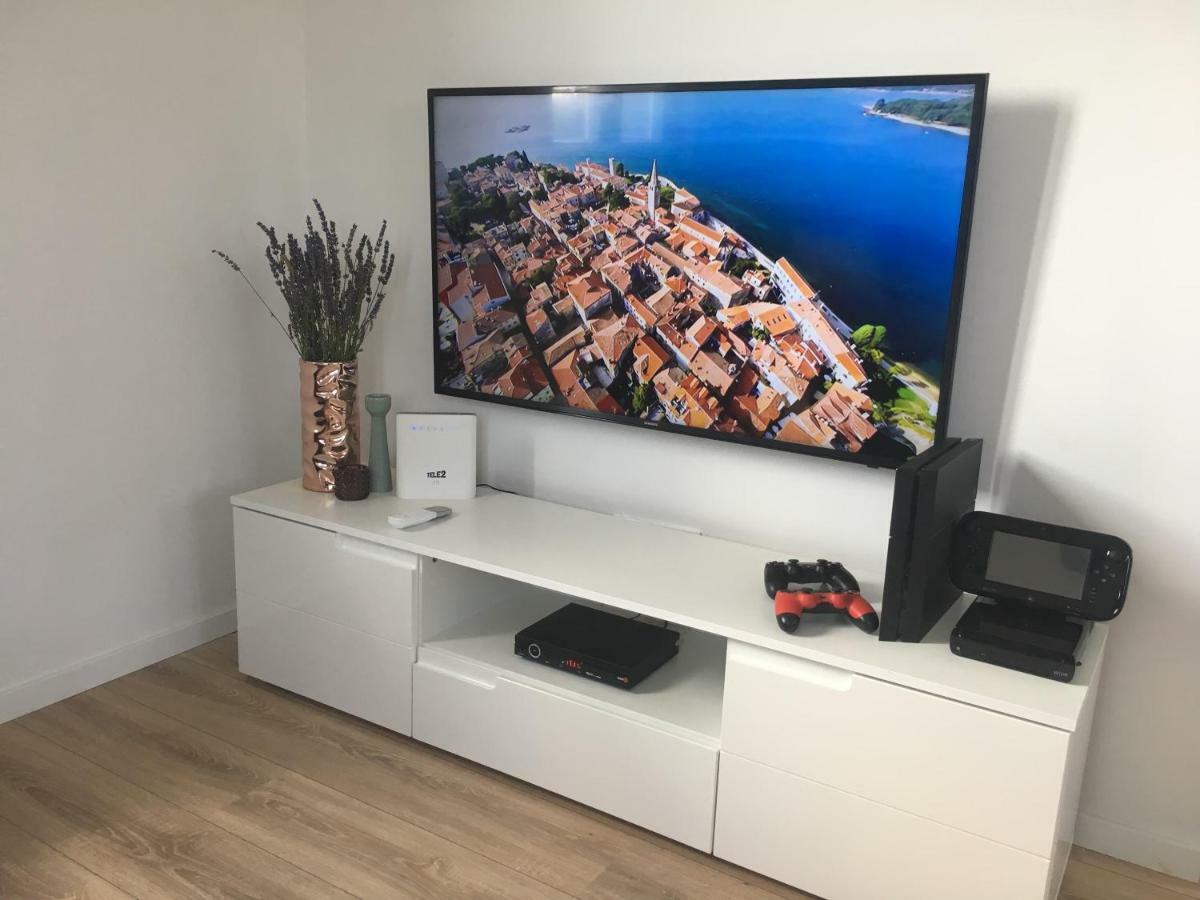 Apartment Grey Porec Bagian luar foto
