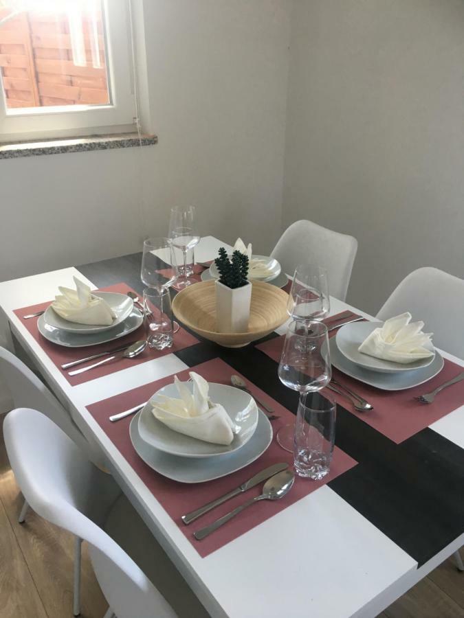 Apartment Grey Porec Bagian luar foto